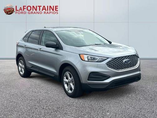 ICONIC SILVER 2024 Ford Edge SE