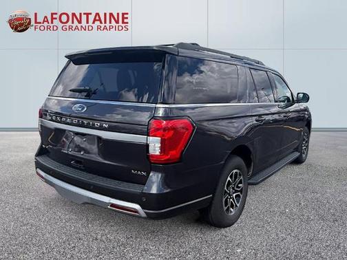 DARK MATTER PC 2024 Ford Expedition XLT