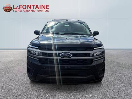 DARK MATTER PC 2024 Ford Expedition XLT