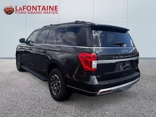 DARK MATTER PC 2024 Ford Expedition XLT