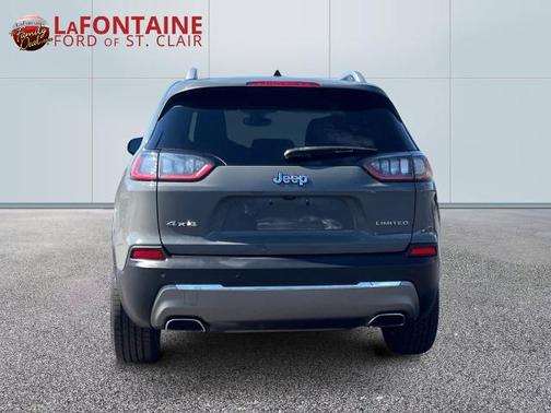 Sting Gray Clearcoat 2020 Jeep Cherokee LIMITED