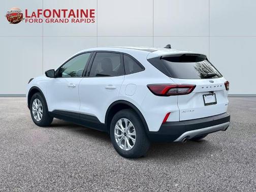 OXFORD WHITE 2025 Ford Escape ACTIVE