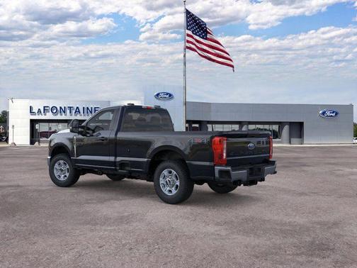 Agate Black Metallic 2026 Ford F-250 XLT