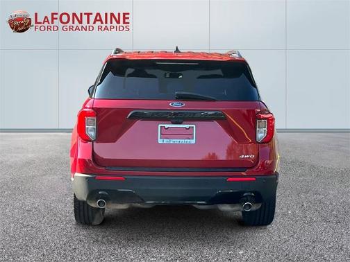 2023 Ford Explorer ST-LINE