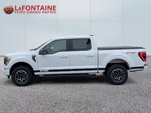 OXFORD WHITE 2023 Ford F-150 XLT