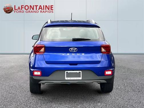 2023 Hyundai VENUE LIMITED