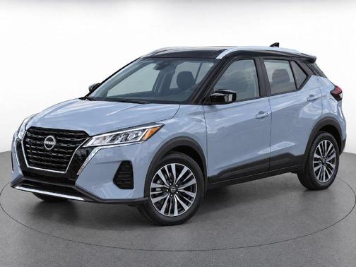 Gray/Super Black 2024 Nissan Kicks SV