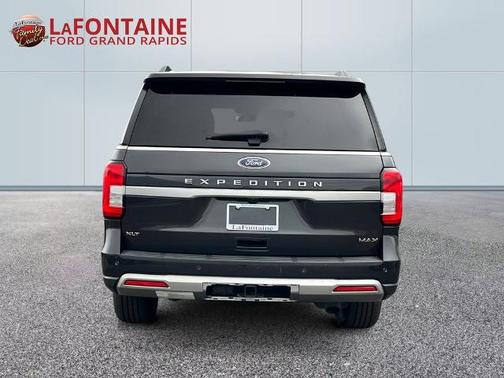 DARK MATTER GRAY METALLIC 2023 Ford Expedition XLT