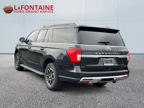 DARK MATTER GRAY METALLIC 2023 Ford Expedition XLT