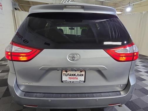 2015 Toyota Sienna XLE Premium