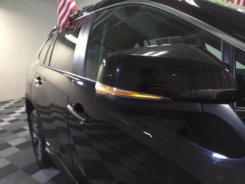 2022 Toyota RAV4 Hybrid Limited