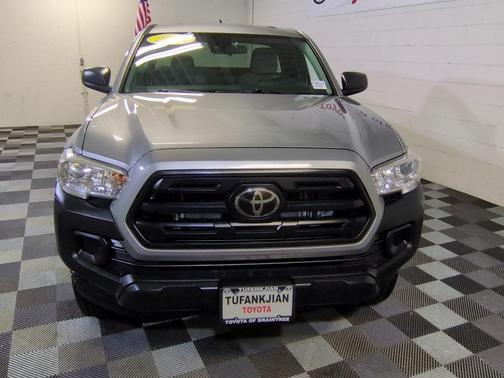 2019 Toyota Tacoma SR