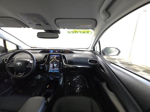 Wind Chill Pearl 2022 Toyota Prius Prime Limited