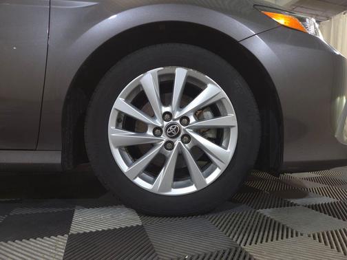 Predawn Gray Mica 2023 Toyota Camry LE