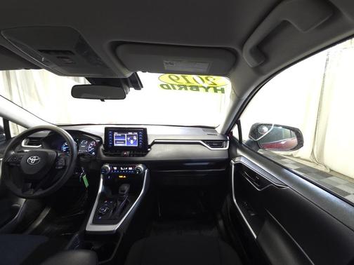 2019 Toyota RAV4 Hybrid LE