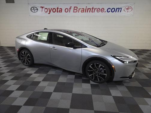 2025 Toyota Prius Plug-In Hybrid XSE Premium
