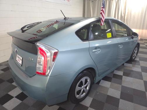 2014 Toyota Prius Three