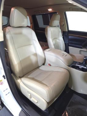 2018 Toyota Highlander Limited Platinum