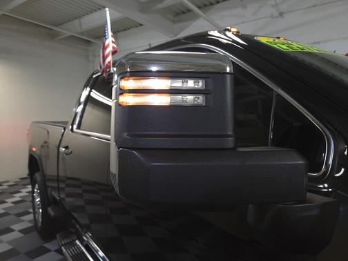 2020 GMC Sierra 2500 Denali