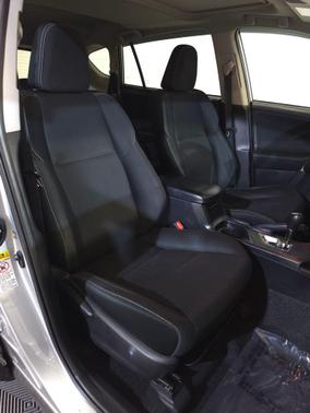 Classic Silver Metallic 2014 Toyota RAV4 XLE