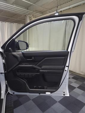 2025 Toyota 4Runner TRD Off Road