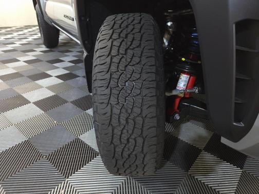 2025 Toyota Tacoma TRD Off Road