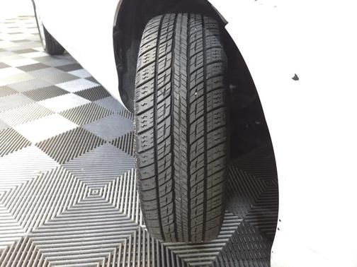 2016 Toyota Prius c Three