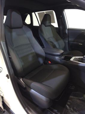 Ice Cap 2023 Toyota RAV4 Prime SE
