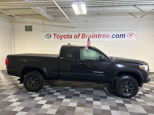 2022 Toyota Tacoma SR5