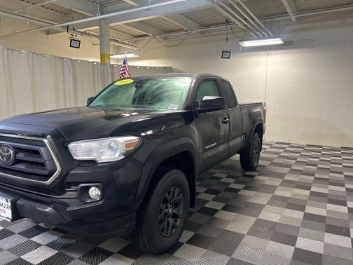 2022 Toyota Tacoma SR5