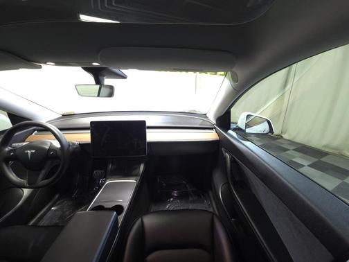 2021 Tesla Model Y Performance Dual Motor All-Wheel Drive