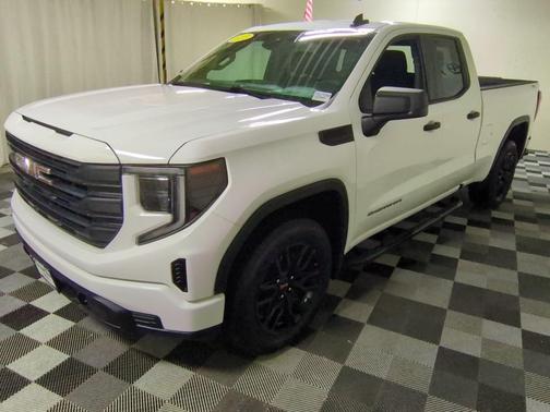 2023 GMC Sierra 1500 Pro