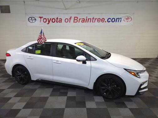 2024 Toyota Corolla SE