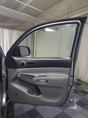 2015 Toyota Tacoma Base