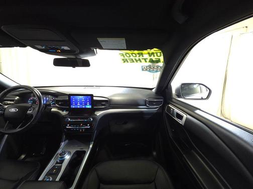 Iconic Silver Metallic 2020 Ford Explorer XLT