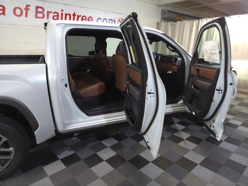 2025 Toyota Tundra Hybrid 1794 Edition
