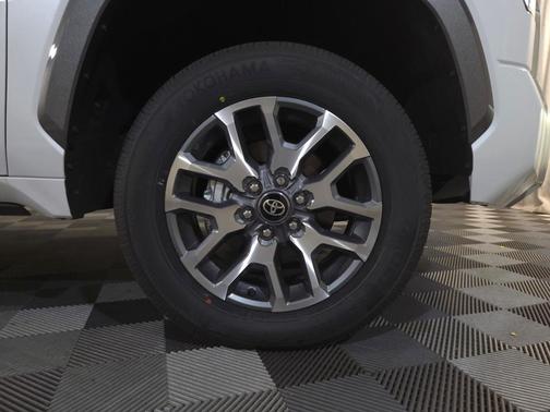 2025 Toyota Tundra Hybrid 1794 Edition