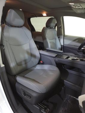 2024 Toyota Sienna Limited
