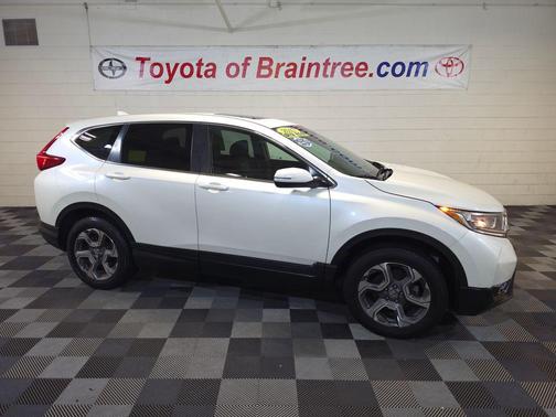 White Diamond Pearl 2017 Honda CR-V EX