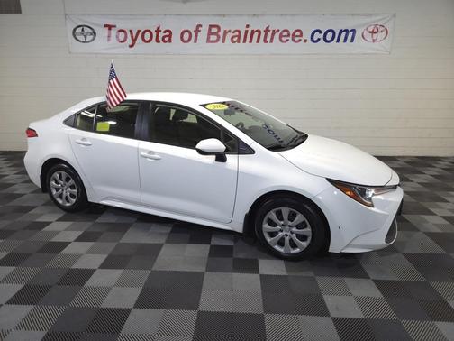 2022 Toyota Corolla LE