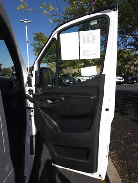 2025 Mercedes-Benz Sprinter 2500 Standard Roof