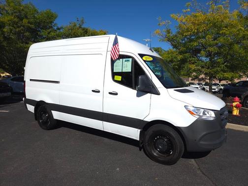 2025 Mercedes-Benz Sprinter 2500 Standard Roof