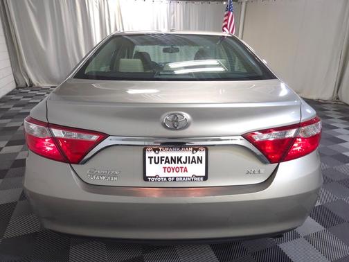 2017 Toyota Camry XLE