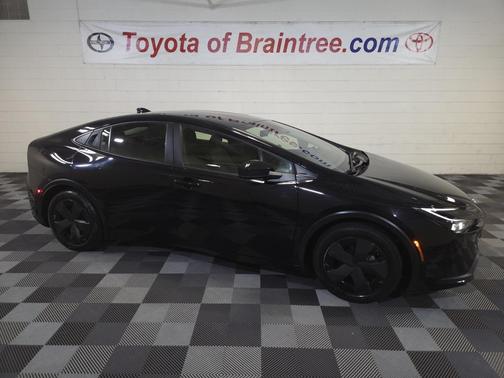 2023 Toyota Prius LE