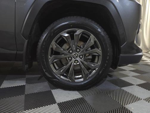 2023 Toyota RAV4 Hybrid XLE Premium