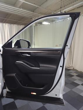 2020 Toyota Highlander Hybrid Limited