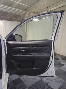 2018 Mitsubishi Outlander PHEV GT