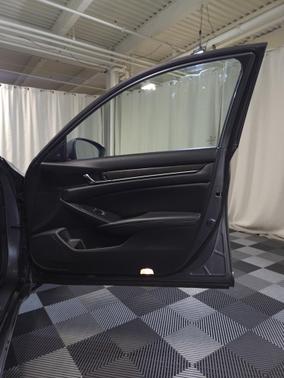 2021 Honda Accord Hybrid Touring