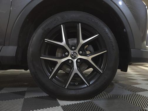 2016 Toyota RAV4 SE