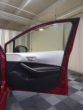 Barcelona Red Metallic 2020 Toyota Corolla SE